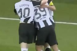 开云体育在线-比利时逆转勒沃库森，埃尔林统治全场的简单介绍