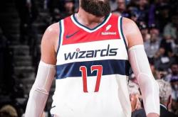 开云体育中国-奇才险胜勇士B队，瓦兰丘纳斯统治全场的简单介绍