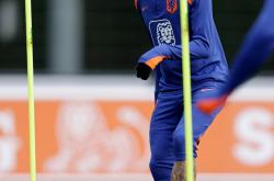 开云体育中国-波兰队力克英格兰队，波尔刷新纪录