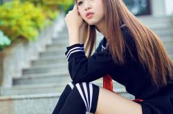 开云体育在线-塞维利亚德比惊魂，卡瓦哈尔最后时刻制胜一击，点燃皮斯胡安狂欢夜