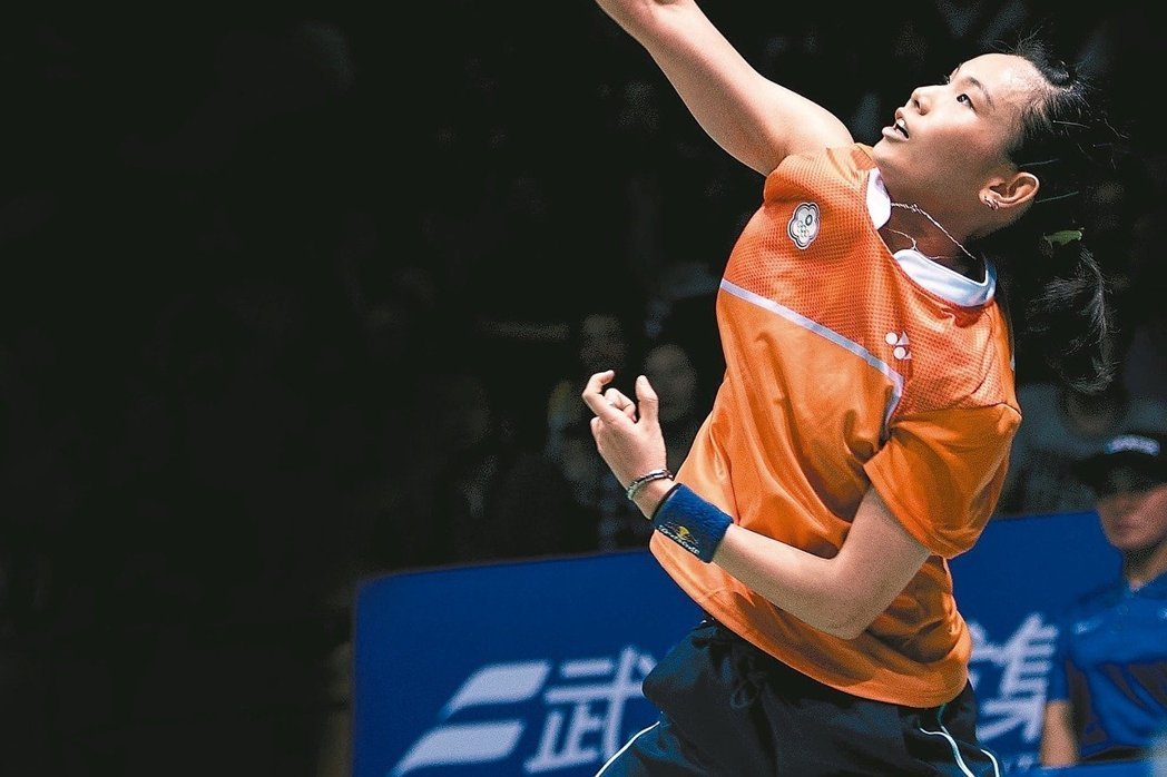 英格兰羽毛球队血洗日本羽毛球队，戴资颖高光表现