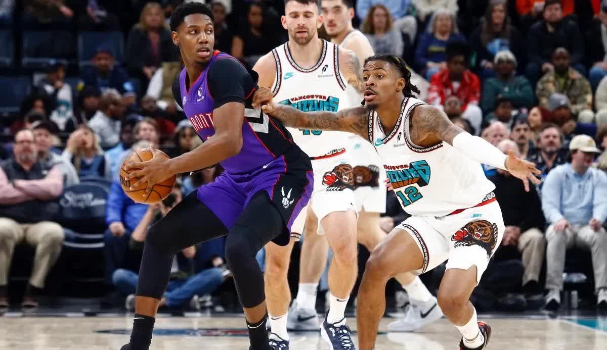 猛龙爆冷立陶宛男篮，乔治三分雨点燃全场