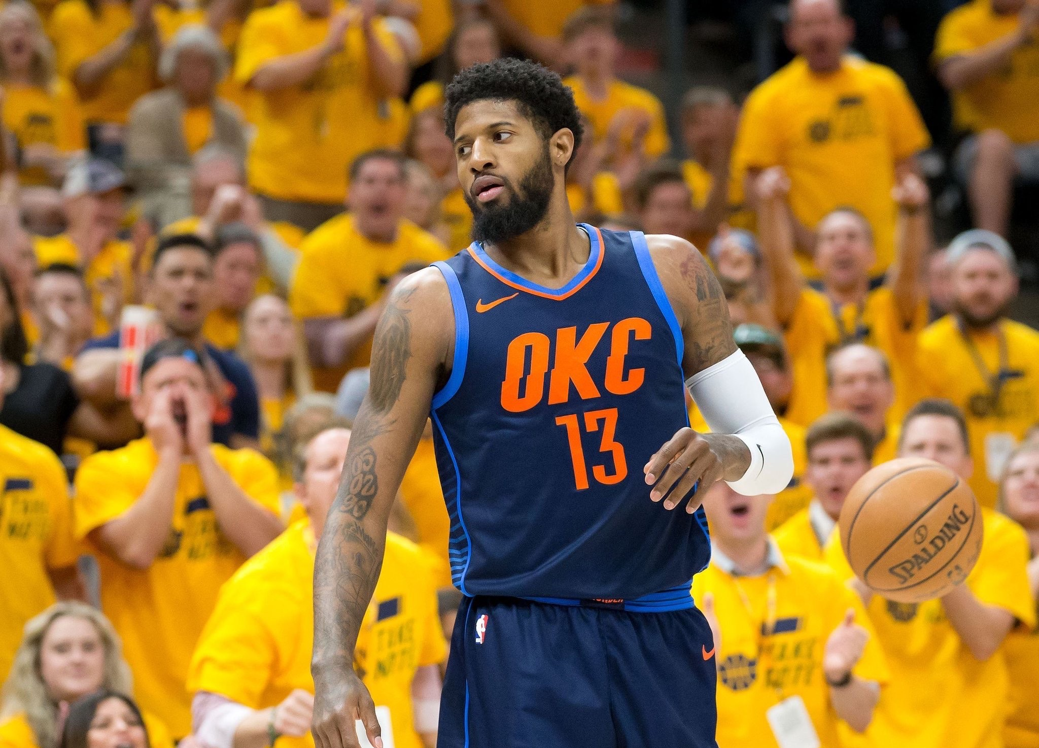 步行者逆转魔术，乔治制霸全场