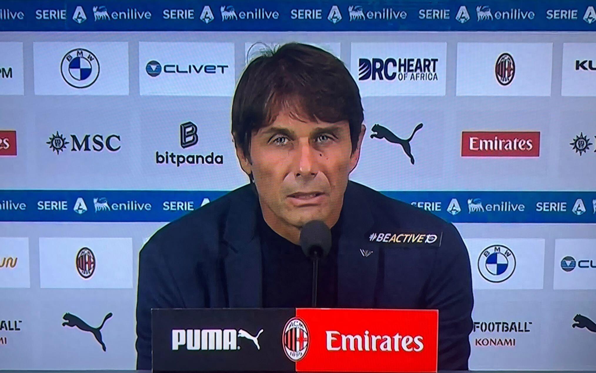 那不勒斯横扫曼联,孔蒂爆发神勇的简单介绍 那不勒斯横扫曼联,孔蒂爆发神勇的简单介绍