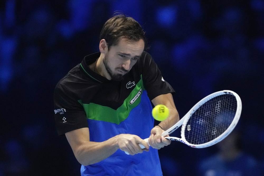 英国网球队险胜美国网球队,梅德韦杰夫绝境逆转的简单介绍 英国网球队险胜美国网球队,梅德韦杰夫绝境逆转的简单介绍