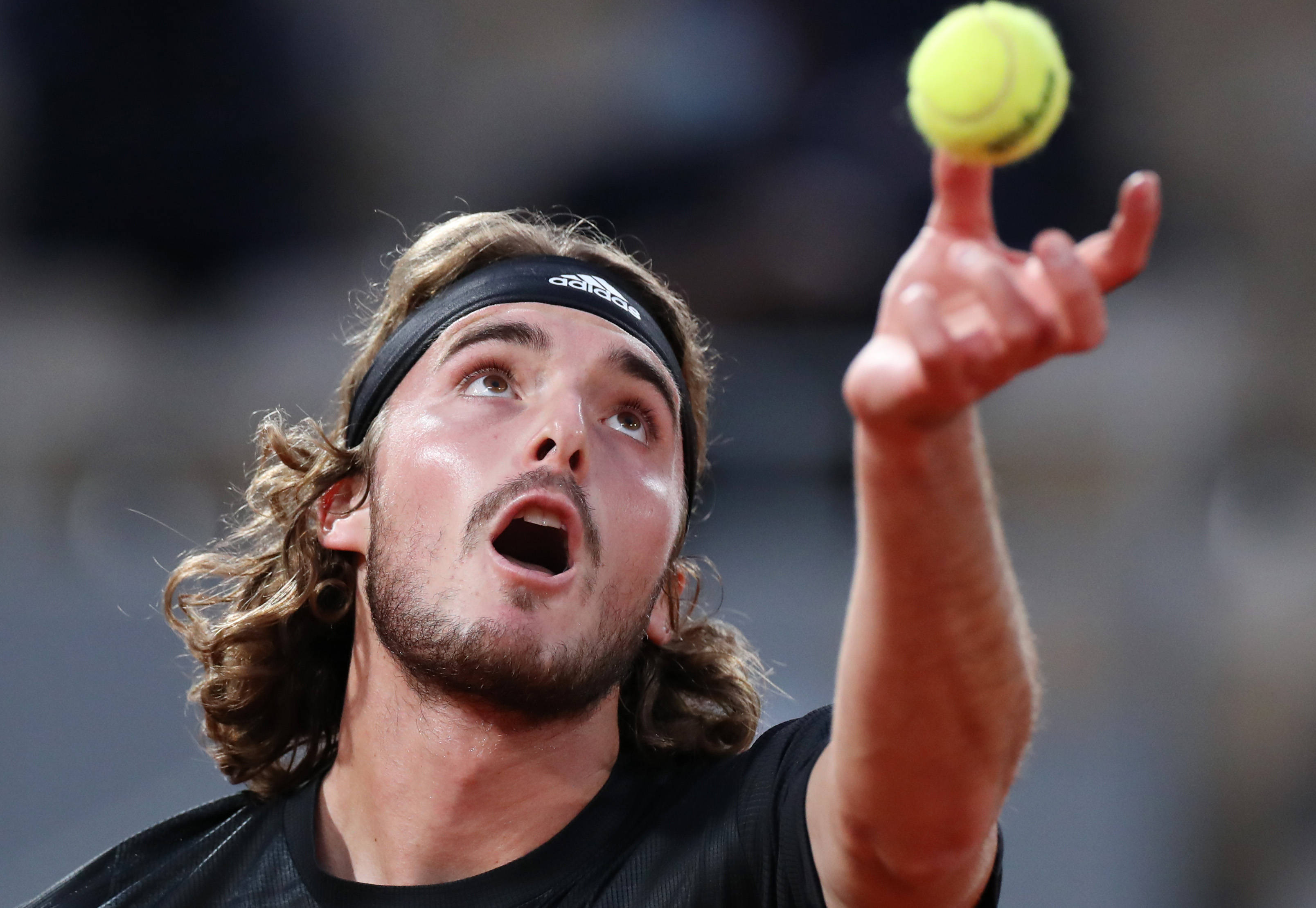 关于澳大利亚网球队横扫世界网球队，西西帕斯爆发神勇的信息