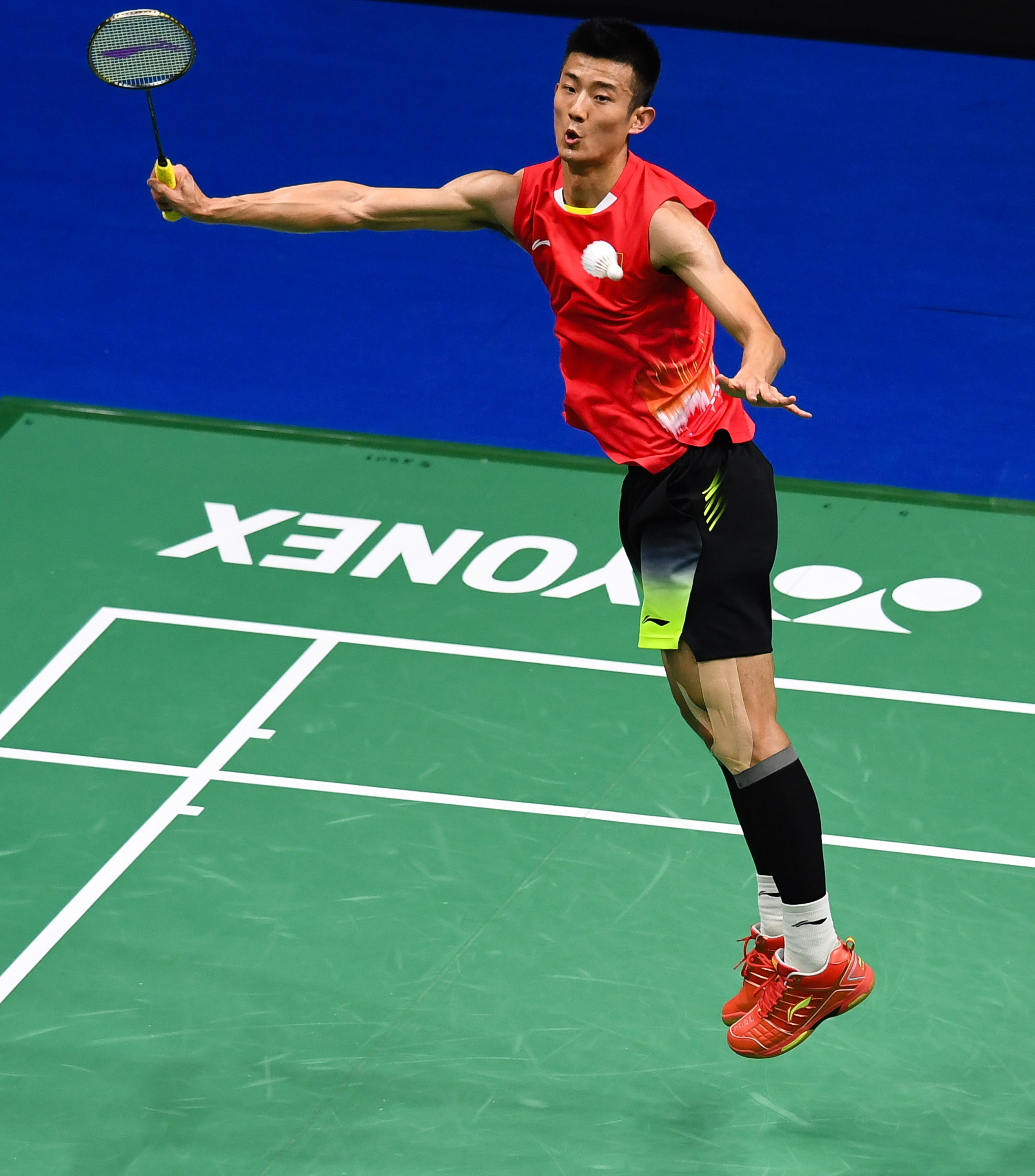 法国羽毛球队绝杀韩国羽毛球队，谌龙惊艳世界