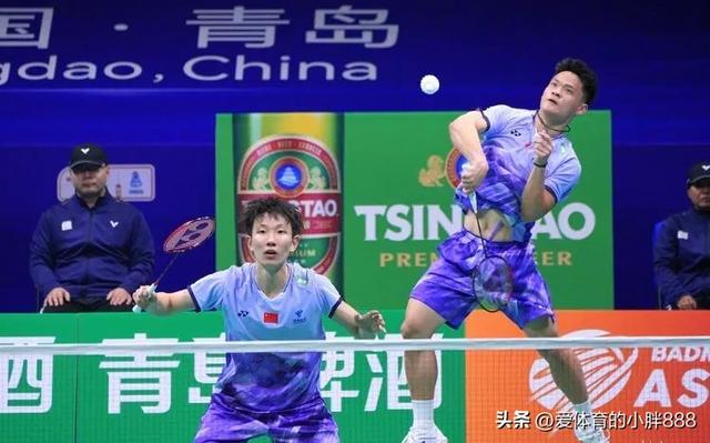 日本队碾压印尼队，黄鸭组合惊艳四座