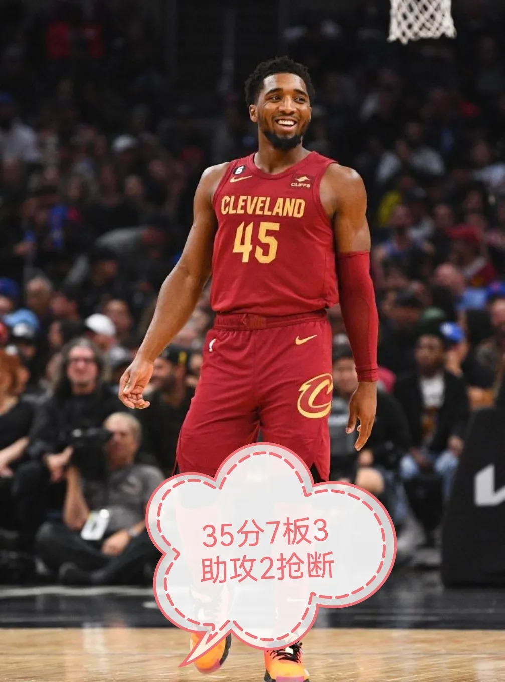 福建队翻盘骑士，米切尔状态火热