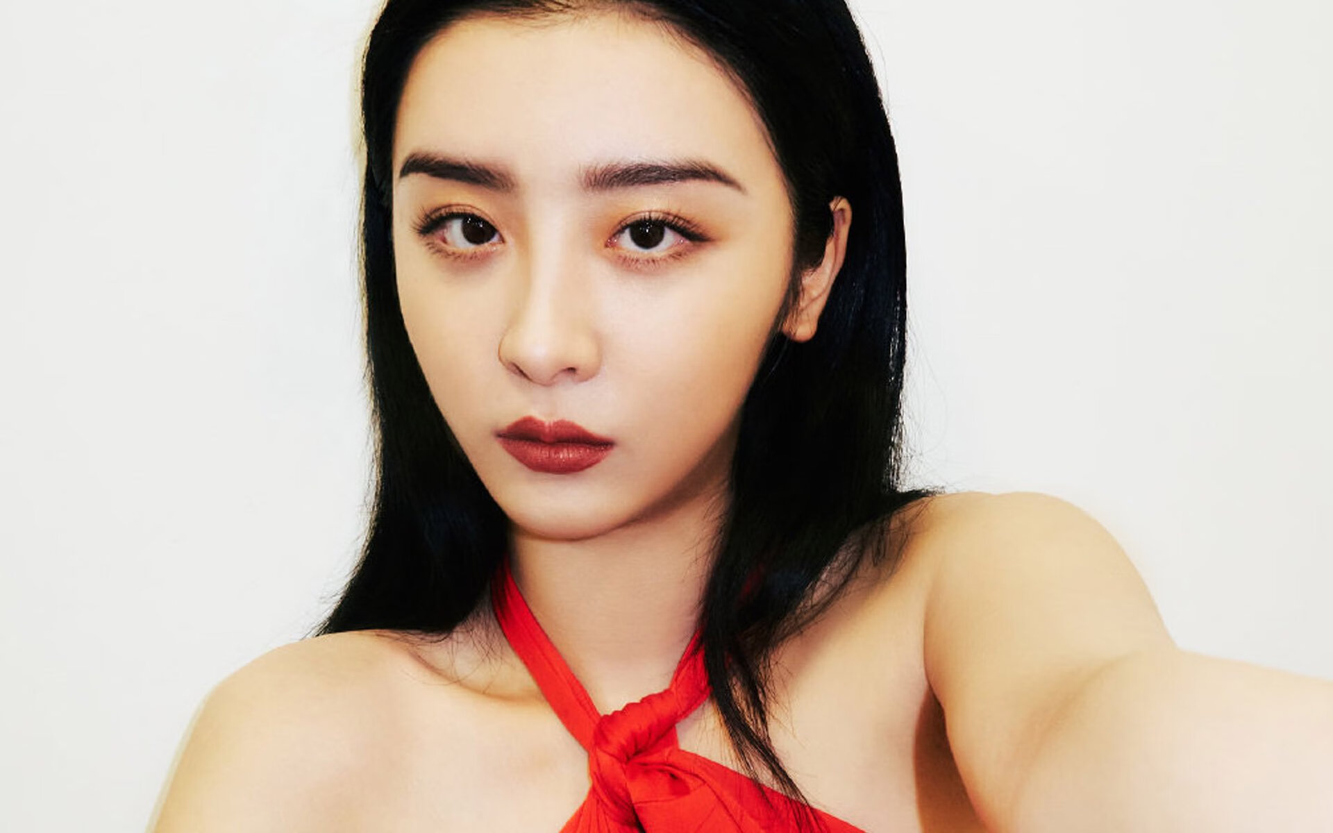 马里,今夜带走巴西!逆袭风暴中的唯一英雄—穆勒