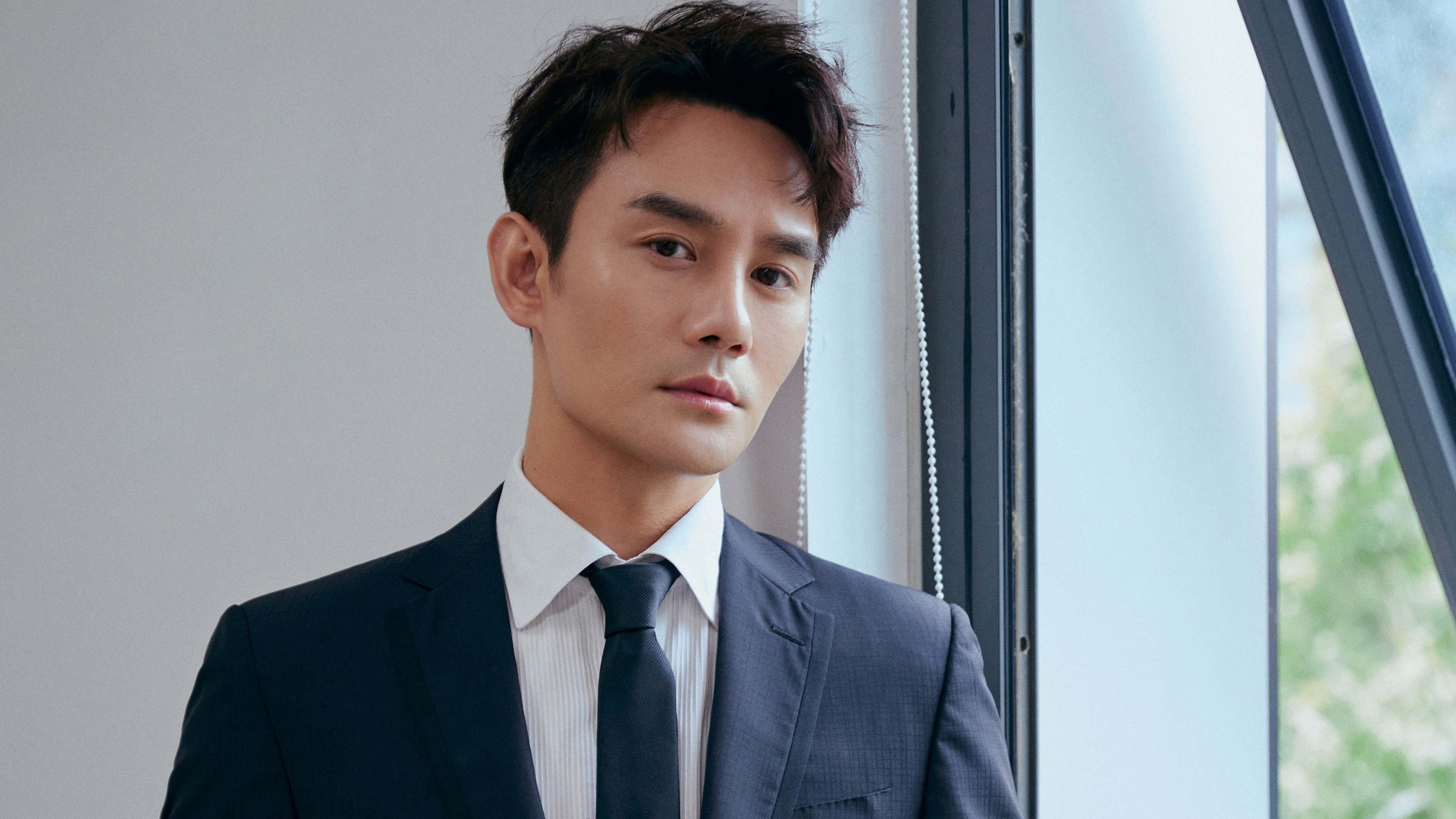 风暴眼的主宰者，篮球场与F1赛道的平行叙事