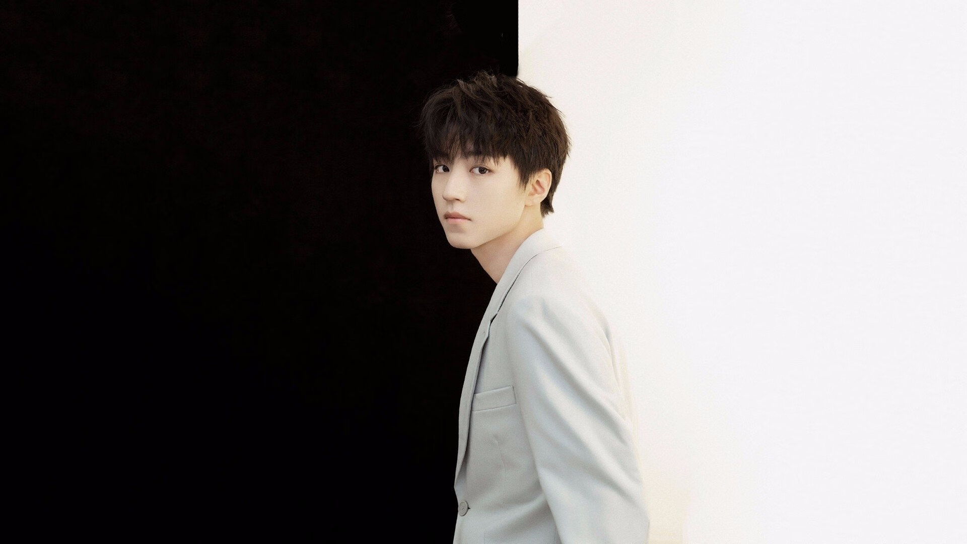 浙江风暴席卷黄蜂，欧文单节定江山