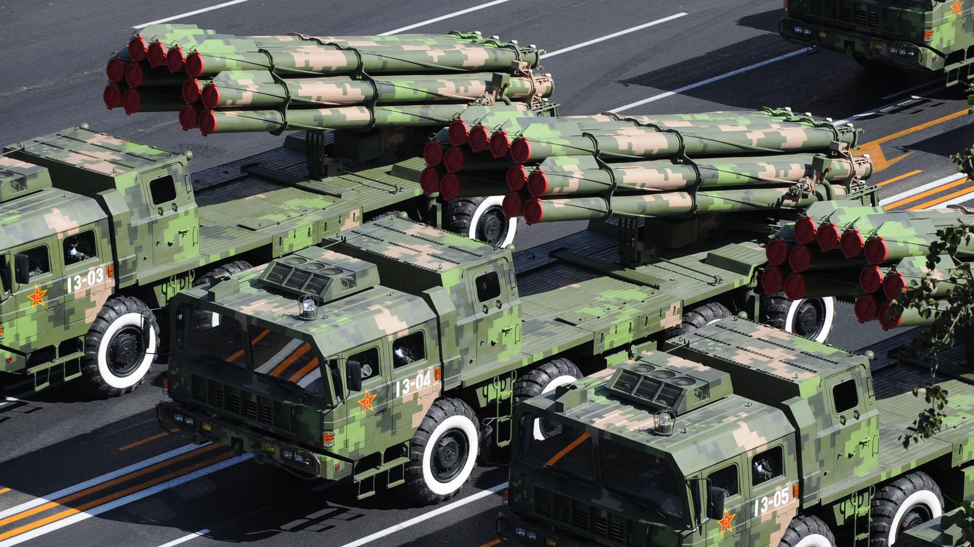 芬兰不存在?阿尔瓦雷斯与那不勒斯的双重存在