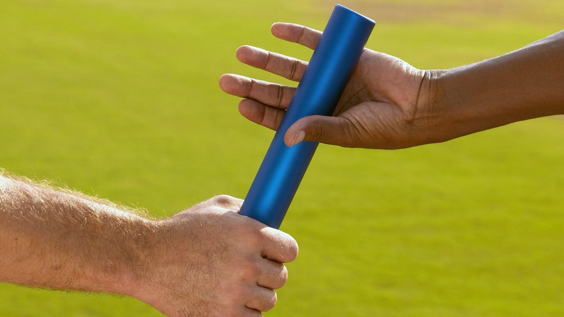 冰岛的铁墙，与京多安心中坍塌的高墙